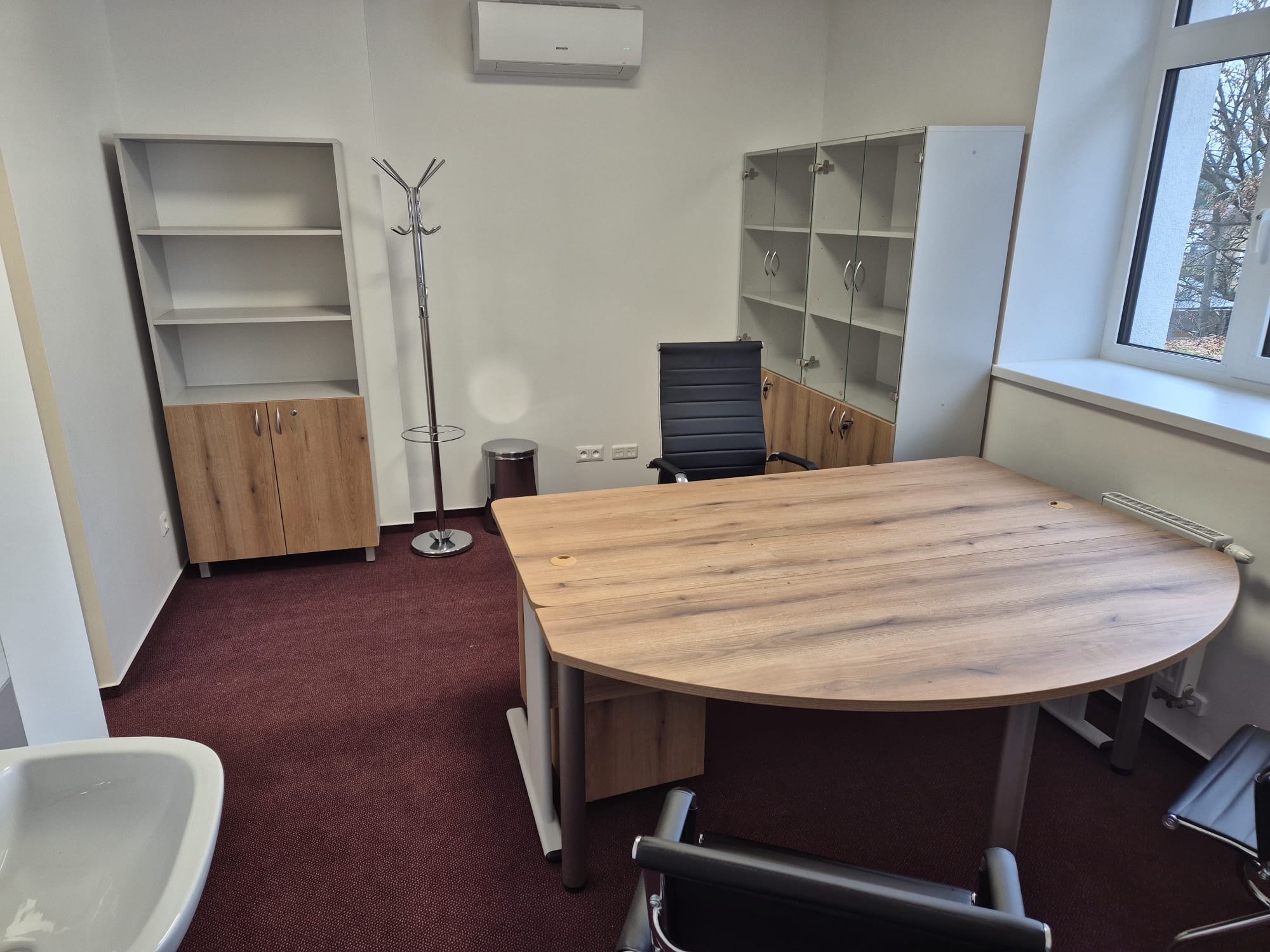 9c997467 b38e 4224 980c d667a25256a7 2 Zariadenie interiéru nemocnice